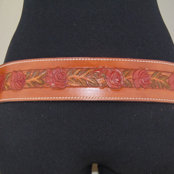 LEATHER SASH BELT